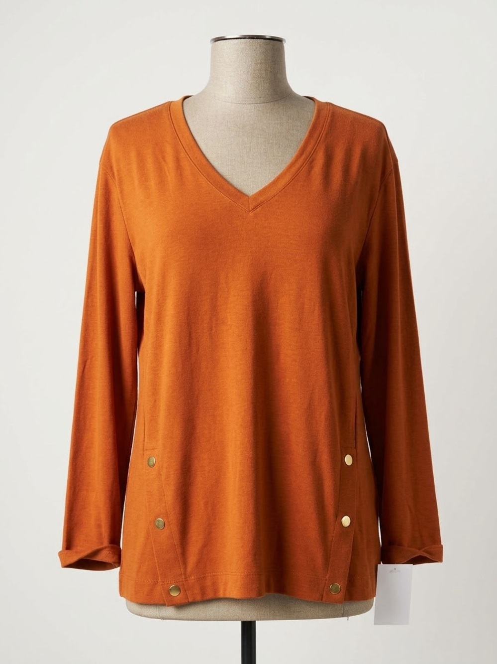 Ava & Viv Burnt Orange V-Neck Long Sleeve Top with Gold Snaps